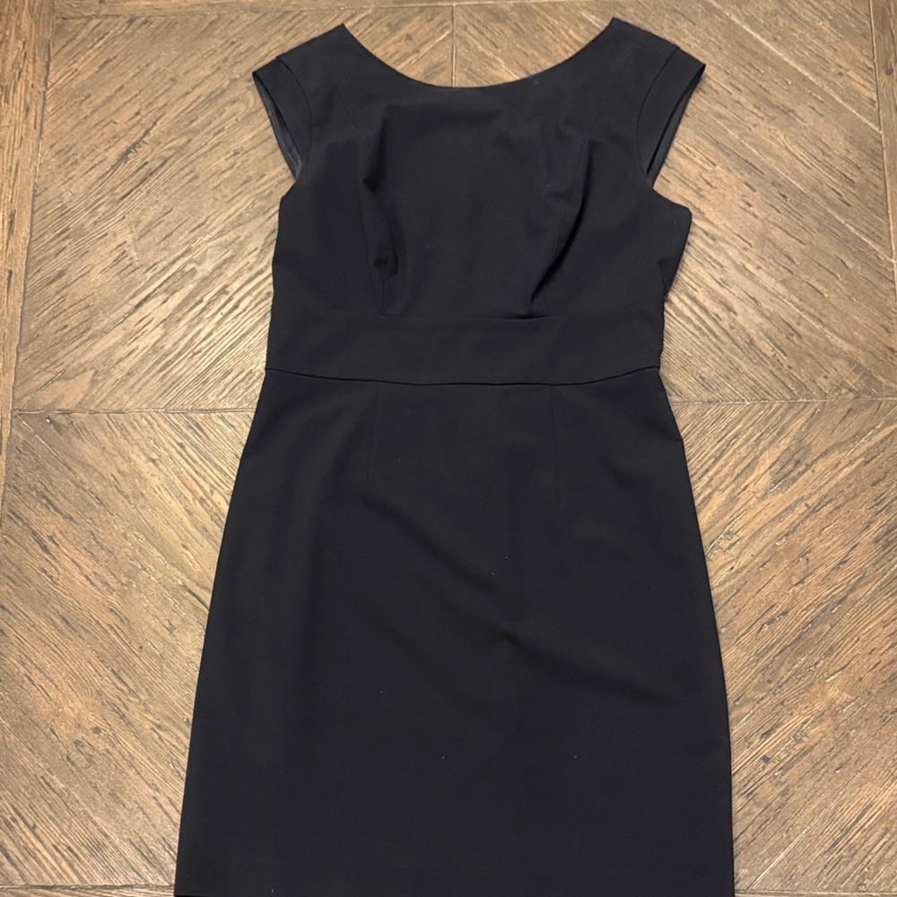 The Limited Navy Cap Sleeve Suit Dress - Size 8